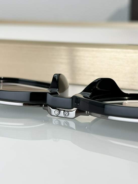 Picture of Tom Ford Sunglasses _SKUfw75732111fw